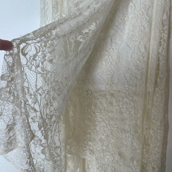 Alice + Olivia NWT Hi Lo Lace Midi Skirt Size 2 Ivory Sheer Lined - Picture 7 of 16